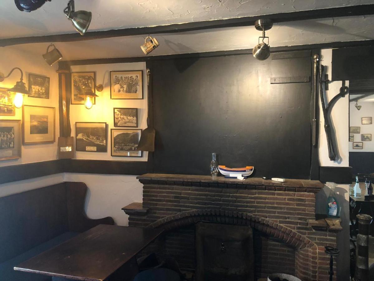 The Top House Inn Lizard Extérieur photo