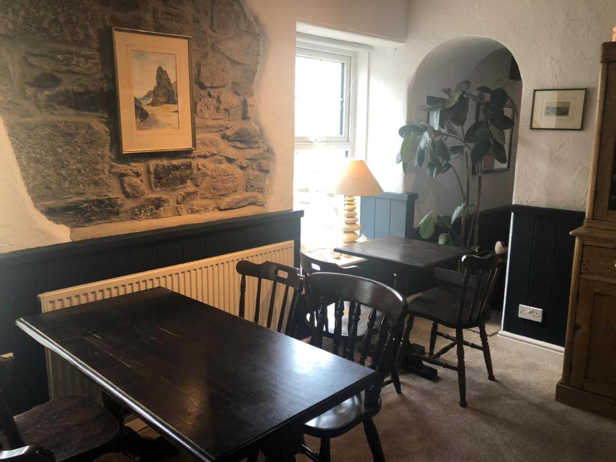The Top House Inn Lizard Extérieur photo
